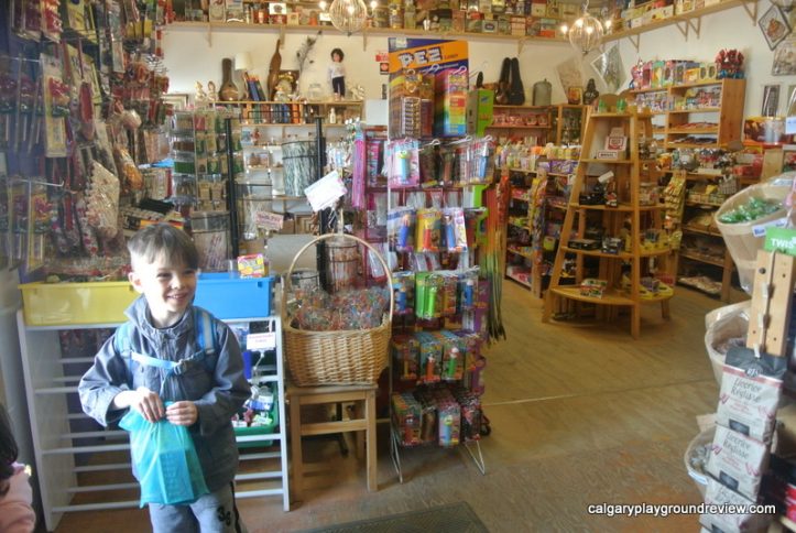 Nanton Candy Store - Calgary Daytrips