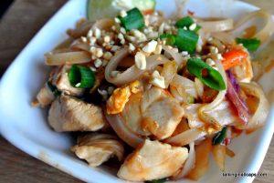 Pad Thai - Around the World in 30 Dishes - talkinginallcaps.com